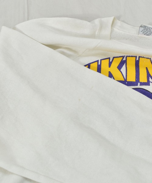 NBA/NFL/NHL/MLB(エヌビーエーエヌエフエルエヌエイチエルエムエルビー)の「【ヴィンテージ古着】90s VIKINGS/ミネソタ・バイキング・ ''SIGNAL'' クルーネックスウェット USA製(スウェット・メンズ・ホワイト・LARGE)」の9枚目の写真