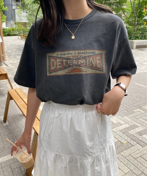 WEGO(ウィゴー)の「WEGO/ピグメントBIGTシャツ(Tシャツ/カットソー・レディース・その他1/ホワイト系その他/カーキ/ホワイト/スミクロ/ブルー/グリーン/その他2/レッド/その他5/その他6/その他4/アイボリー/オフホワイト/その他3/イエロー/サックスブルー/ピンク/その他10/その他8/その他11/その他9/その他7/その他14/その他12/その他13・FREE)」の16枚目の写真