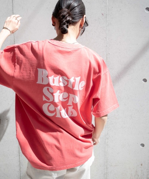 WEGO(ウィゴー)の「WEGO/ピグメントBIGTシャツ(Tシャツ/カットソー・レディース・その他1/ホワイト系その他/カーキ/ホワイト/スミクロ/ブルー/グリーン/その他2/レッド/その他5/その他6/その他4/アイボリー/オフホワイト/その他3/イエロー/サックスブルー/ピンク/その他10/その他8/その他11/その他9/その他7/その他14/その他12/その他13・FREE)」の13枚目の写真