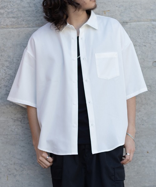 SlashDate(スラッシュデイト)の「TRストレッチレギュラーカラーシャツ/トロミシャツ/ビッグシルエット/ユニセックス(シャツ/ブラウス・メンズ・ベージュ/ホワイト/ブラック・M/L)」の7枚目の写真