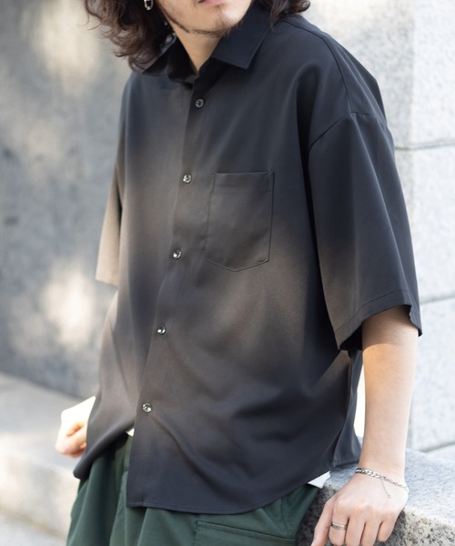 SlashDate(スラッシュデイト)の「TRストレッチレギュラーカラーシャツ/トロミシャツ/ビッグシルエット/ユニセックス(シャツ/ブラウス・メンズ・ベージュ/ホワイト/ブラック・M/L)」の11枚目の写真