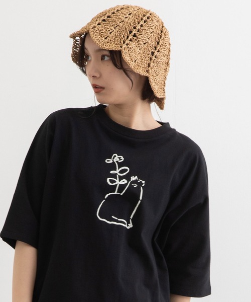 POU DOU DOU（プードゥドゥ）の「スカラップチューリップ透かし編みハット（ハット・レディース・ブラック/ベージュ・8）」の2枚目の写真