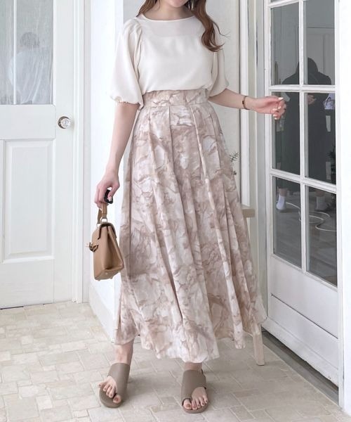 mysty woman（ミスティウーマン）の「【WEB限定】ふんわりパフスリーブブラウス 904489（シャツ/ブラウス・レディース・ブラック/ブルー/アイボリー/ライトベージュ・FREE）」の20枚目の写真