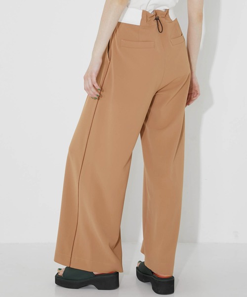 CITY TOKYO（シティトウキョウ）の「サイドパイピングバックベルトワイドパンツ（スラックス・レディース・ブラウン/ブラック/ブルー・1/2）」の16枚目の写真