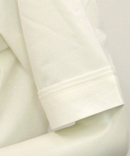 TOKYO SHIRTS(トウキョウシャツ)の「【吸水速乾】【COFREX】スタンドカラー ピンタック 五分袖ブラウス(ビジネスシャツ・レディース・ホワイト・S/M/L/LL)」の5枚目の写真