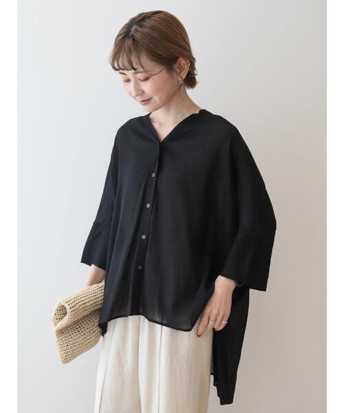 AMERICAN HOLIC（アメリカンホリック）の「バックギャザーVネックシアーシャツ（シャツ/ブラウス・レディース・オフホワイト/ライトイエロー/ブルーグリーン/ブラック/キャメル・L/M）」の3枚目の写真