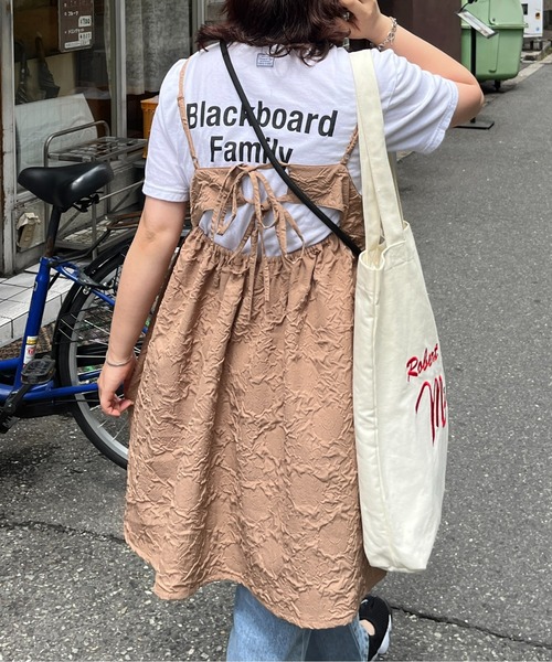 CPCM(シーピーシーエム)の「大柄エンボスチュニックキャミブラウス(シャツ/ブラウス・レディース・ベージュ/ブラック/オフホワイト/ブラック系その他・FREE)」の19枚目の写真