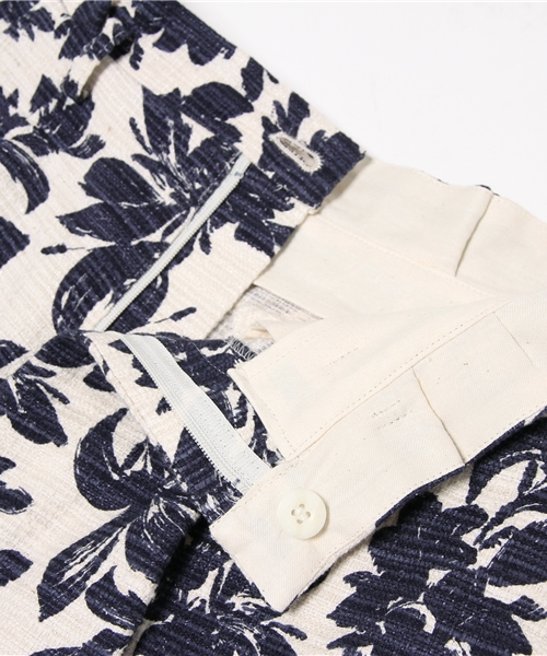 LIMITLESS LUXURY（リミットレスラグジュアリー）の「アーバンリゾートショートパンツ◆（その他パンツ・レディース・ベージュ/ネイビー・36/38）」の10枚目の写真