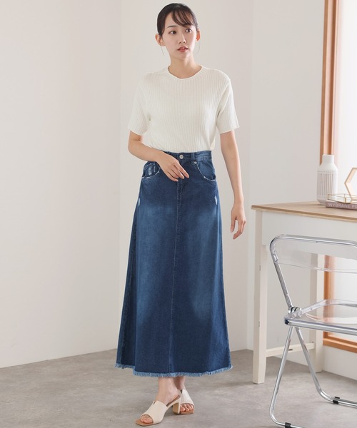 ElegChic(エレグシック)の「プチハイネックハーフスリーブサマーニット(ニット/セーター・レディース・ブラック/グレイッシュベージュ/オフホワイト/ブルー・XL/4L/M)」の16枚目の写真