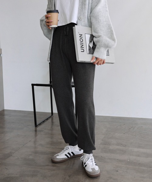 andme（アンドミー）の「ストレッチジョガーニットパンツ（その他パンツ・レディース・ライトベージュ/カーキ/クリーム/ブラック/グレー/イエロー/グレー系/ブラウン・L/M）」の19枚目の写真