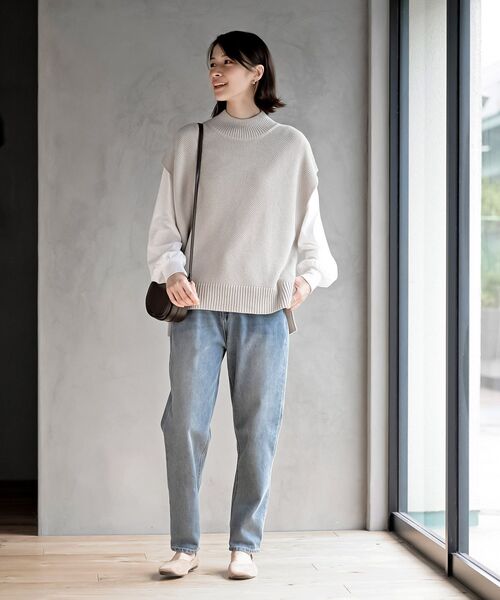 rps（アールピーエス）の「インナーＳＥＴニットベストアンサンブル（ベスト・レディース・ダークネイビー/アイボリー/グレイッシュベージュ/イエロー系その他/ブラック/マスタード/グレー・フリー）」の8枚目の写真