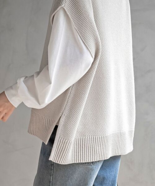 rps（アールピーエス）の「インナーＳＥＴニットベストアンサンブル（ベスト・レディース・ダークネイビー/アイボリー/グレイッシュベージュ/イエロー系その他/ブラック/マスタード/グレー・フリー）」の13枚目の写真