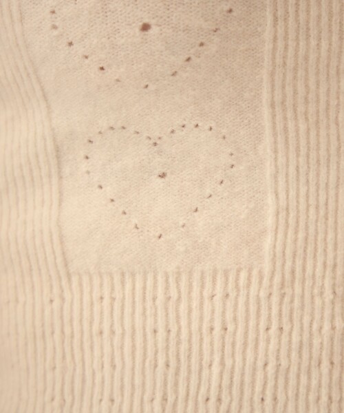 ME COUTURE（ミークチュール）の「ハートアイレットレイヤードニット（ニット/セーター・レディース・ピンク/ライトブルー/オフホワイト・FREE）」の17枚目の写真