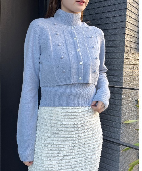 ME COUTURE（ミークチュール）の「ハートアイレットレイヤードニット（ニット/セーター・レディース・ピンク/ライトブルー/オフホワイト・FREE）」の3枚目の写真