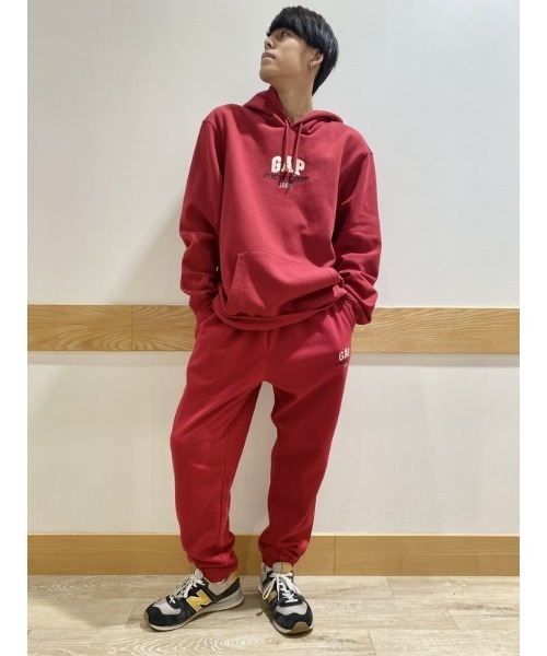 GAP（ギャップ）の「GAPアーチロゴ パーカー(ユニセックス)（パーカー・メンズ・レッド/ホワイト系その他/ネイビー/ブラック・M/XS/XL/L/S）」の8枚目の写真