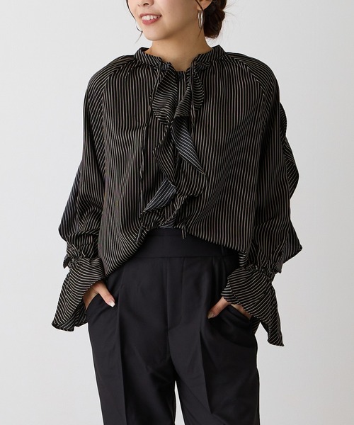 OWLSPALE（オールズペール）の「ラッフルフリルブラウス（シャツ/ブラウス・レディース・ブラック/オフホワイト/ブラック系その他・FREE）」の3枚目の写真