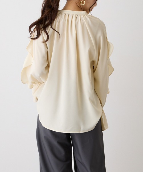 OWLSPALE（オールズペール）の「ラッフルフリルブラウス（シャツ/ブラウス・レディース・ブラック/オフホワイト/ブラック系その他・FREE）」の18枚目の写真