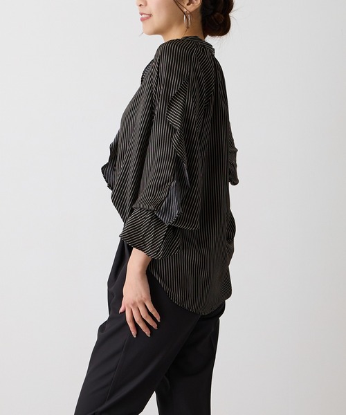 OWLSPALE（オールズペール）の「ラッフルフリルブラウス（シャツ/ブラウス・レディース・ブラック/オフホワイト/ブラック系その他・FREE）」の21枚目の写真