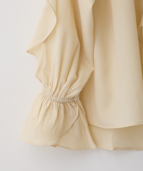 OWLSPALE（オールズペール）の「ラッフルフリルブラウス（シャツ/ブラウス・レディース・ブラック/オフホワイト/ブラック系その他・FREE）」の15枚目の写真