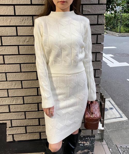 セール】ケーブル編デザインセットアップ（ニット/セーター）｜NANEA