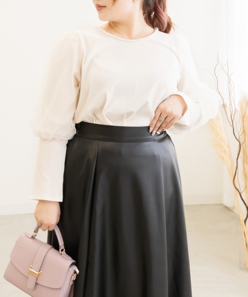 CLETTE(クレット)の「パール使い袖オーガンジープルオーバー(Tシャツ/カットソー・レディース・オフホワイト/ブラック/ブルー・LL/4L/3L)」の7枚目の写真