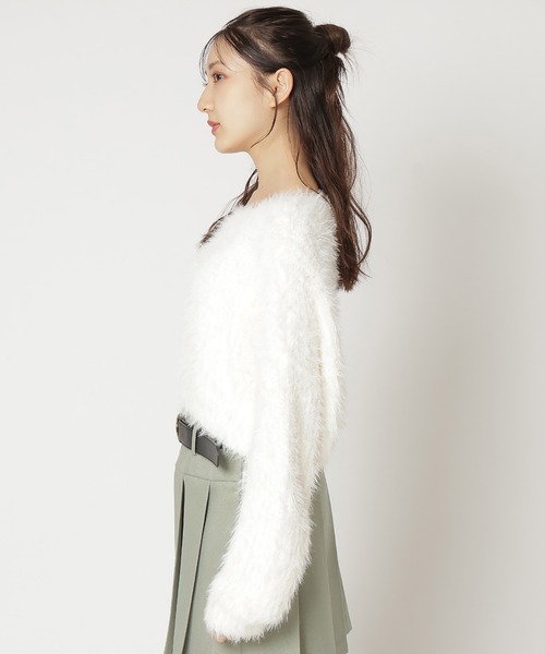 REDYAZEL(レディアゼル)の「シャギーニット(ニット/セーター・レディース・ブラック/オフホワイト/グレー/ベージュ/ボルドー・FREE)」の6枚目の写真