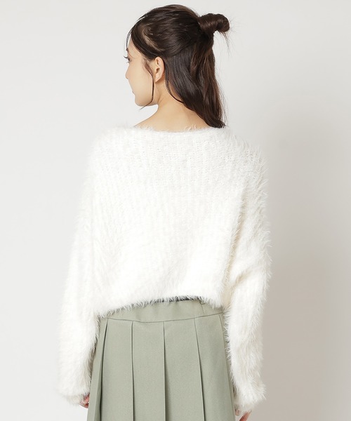 REDYAZEL(レディアゼル)の「シャギーニット(ニット/セーター・レディース・ブラック/オフホワイト/グレー/ベージュ/ボルドー・FREE)」の7枚目の写真