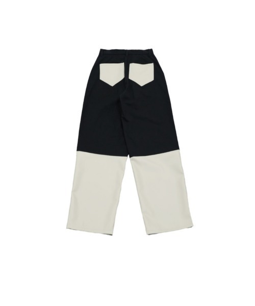 Uenui（ウニュイ）の「フェイクレザー スウィッチング パンツ