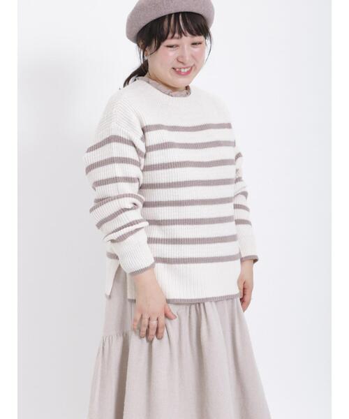 Samansa Mos2(サマンサ モスモス)の「ケーブル編みボーダー柄前後2WAYカーディガン(カーディガン/ボレロ・レディース・ピンク/ベージュ/イエロー/ブルー/オフホワイト/ミント・F)」の8枚目の写真