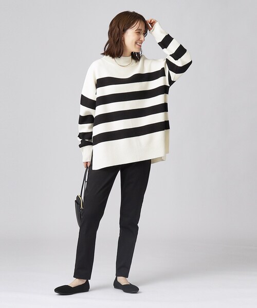 SHOO・LA・RUE(シューラルー)の「◆【洗える】ワイドシルエット スリット入り 前後差ハイネックニット(ニット/セーター・レディース・ライトグレー系9/イエロー系その他/ピンク系/ブルー系その他/アイボリー系2・00)」の18枚目の写真