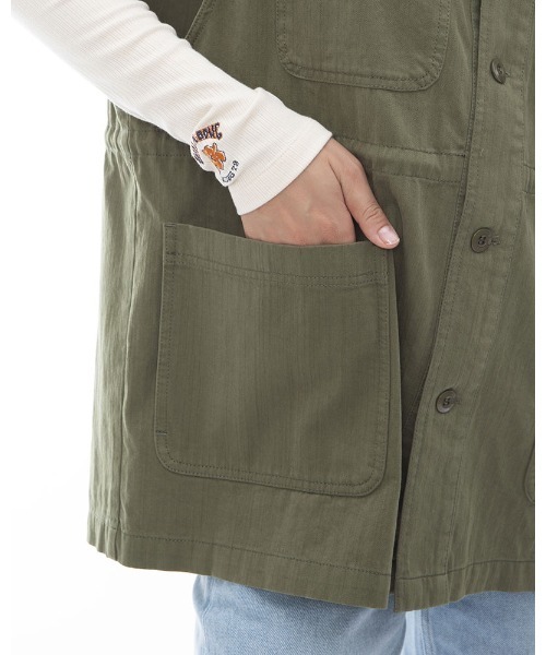 BILLABONG(ビラボン)の「【直営店限定】BILLABONG レディース WORK VEST ベスト 【2024年春夏モデル】/ビラボンミリタリーライクデザインベスト(ベスト・レディース・オリーブ/ブラック系その他・MEDIUM)」の10枚目の写真