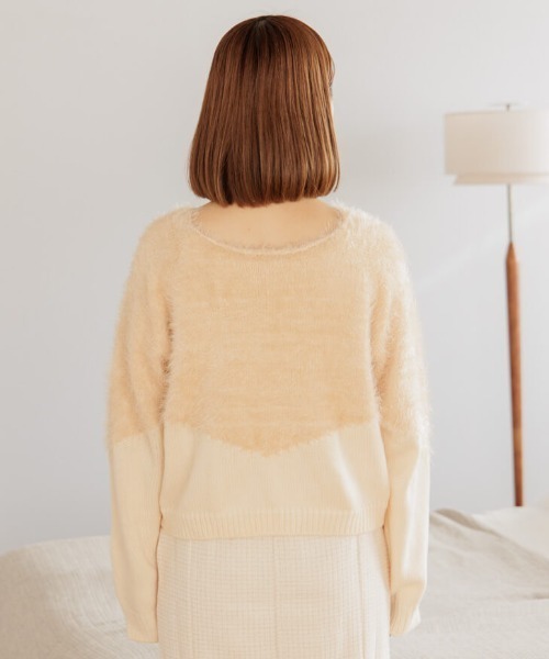 flower（フラワー）の「スパークルラインニット（ニット/セーター・レディース・グレー/コーラル・FREE）」の4枚目の写真