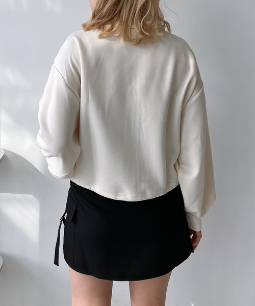 AS KNOW AS plus（アズノゥアズプラス）の「◎Wジップダンボール　ワンポイント刺繍ブルゾン（ジャージ・レディース・オフホワイト/チャコールグレー/グレイッシュベージュ・FREE）」の10枚目の写真