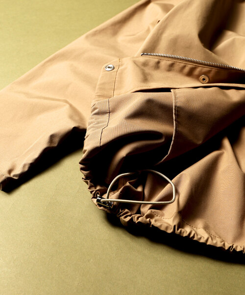 Barbour（バブアー）の「BARBOUR （バブアー）417別注 MODIFIED BORROWDALE（カバーオール・メンズ・ブラック/ベージュ・38/40/36）」の13枚目の写真