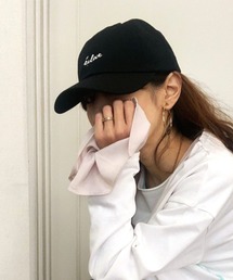 Q | ロゴ刺繍キャップ(キャップ)