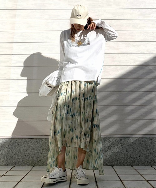 Q(キュー)の「ロゴ刺繍キャップ(キャップ・レディース・アイボリー/ブラック・ONE SIZE)」の9枚目の写真