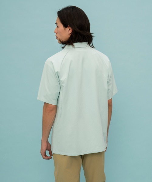 le coq sportif(ルコックスポルティフ)の「【肌面ドライ】開襟シャツ(LCS プリューム/エールフォルム)(シャツ/ブラウス・メンズ・ネイビー/ベージュ/グリーン・L/M/S/XL)」の17枚目の写真