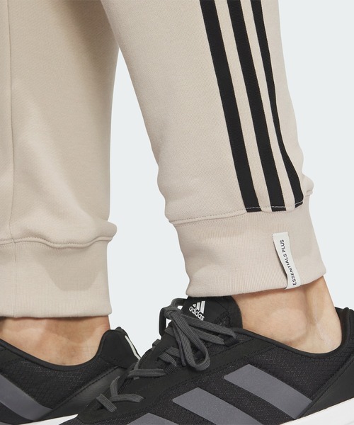 adidas(アディダス)の「エッセンシャルズ プラス レギュラーフィット スリーストライプス フレンチテリー カフパンツ / アディダス adidas(その他パンツ・メンズ・ブルー/グレー/ブラック/ベージュ/グリーン/グリーン系その他/ブラウン・SMALL/X-SMALL/XX-LARGE/3XL/LARGE/MEDIUM/X-LARGE)」の17枚目の写真