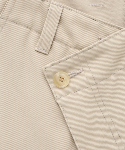NEONSIGN（ネオンサイン）の「【NEONSIGN / ネオンサイン】SARROUEL CARGO DRILL SLACKS（カーゴパンツ・メンズ・ベージュ・44/46）」の4枚目の写真