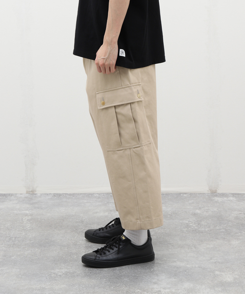 NEONSIGN（ネオンサイン）の「【NEONSIGN / ネオンサイン】SARROUEL CARGO DRILL SLACKS（カーゴパンツ・メンズ・ベージュ・44/46）」の16枚目の写真