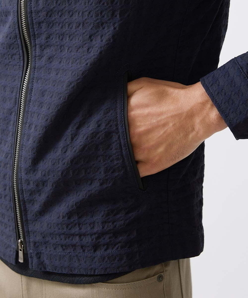 MICHEL KLEIN HOMME (ミッシェルクランオム)の「千鳥柄フードブルゾン(ブルゾン・メンズ・ネイビー/グレー・MEDIUM/LARGE/X-LARGE)」の7枚目の写真