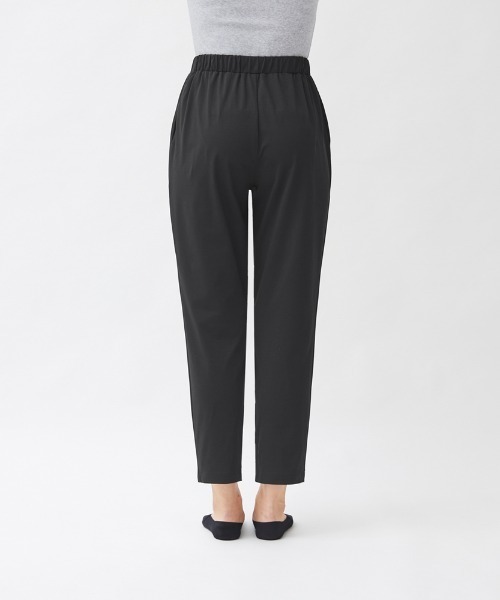 Tuche(トゥシェ)の「Tuche/トゥシェ ストレッチパンツ テーパード ライトテックストレッチメッシュ(その他パンツ・レディース・ブラック/グレー/ネイビー/ダークブラウン・MEDIUM/LARGE)」の10枚目の写真