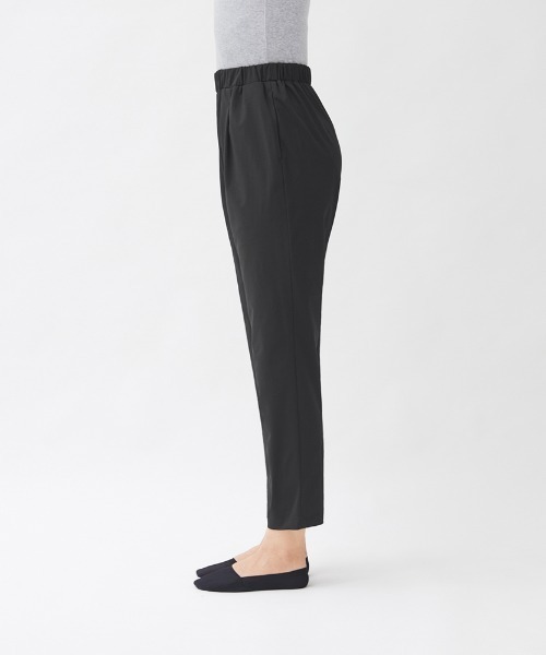 Tuche(トゥシェ)の「Tuche/トゥシェ ストレッチパンツ テーパード ライトテックストレッチメッシュ(その他パンツ・レディース・ブラック/グレー/ネイビー/ダークブラウン・MEDIUM/LARGE)」の9枚目の写真