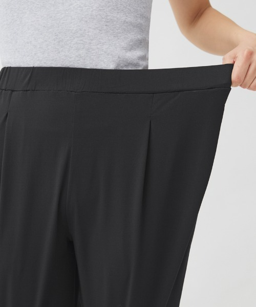 Tuche(トゥシェ)の「Tuche/トゥシェ ストレッチパンツ テーパード ライトテックストレッチメッシュ(その他パンツ・レディース・ブラック/グレー/ネイビー/ダークブラウン・MEDIUM/LARGE)」の12枚目の写真