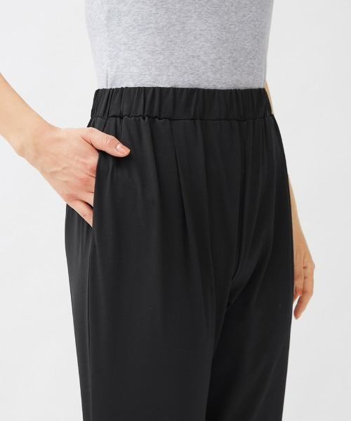 Tuche(トゥシェ)の「Tuche/トゥシェ ストレッチパンツ テーパード ライトテックストレッチメッシュ(その他パンツ・レディース・ブラック/グレー/ネイビー/ダークブラウン・MEDIUM/LARGE)」の11枚目の写真