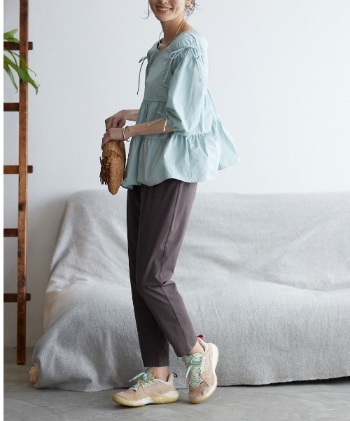 Tuche(トゥシェ)の「Tuche/トゥシェ ストレッチパンツ テーパード ライトテックストレッチメッシュ(その他パンツ・レディース・ブラック/グレー/ネイビー/ダークブラウン・MEDIUM/LARGE)」の21枚目の写真