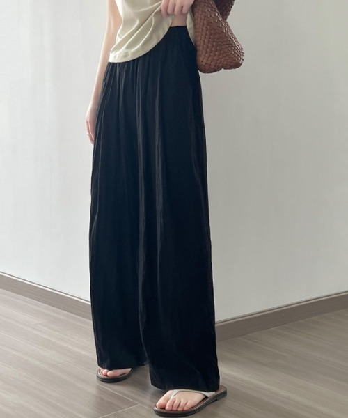 COCOMOMO(ココモモ)の「【カラー×サイズ展開あり】 さらっと快適、ゆるっとこなれ感。 ワイドパンツ ウエストゴム 涼感 くしゅくしゅ イージーパンツ ナチュラル 夏服(その他パンツ・レディース・ベージュ/ブラウン/グレー/ブラック・M/L/XL)」の22枚目の写真