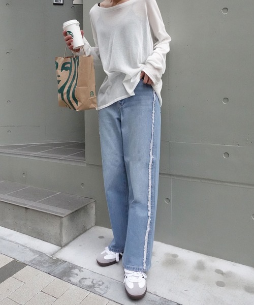 CORNERS(コーナーズ)の「サイドフリンジワイドデニムパンツ(デニムパンツ・レディース・ブルー/ブラック/インディゴブルー・S/M/L)」の4枚目の写真