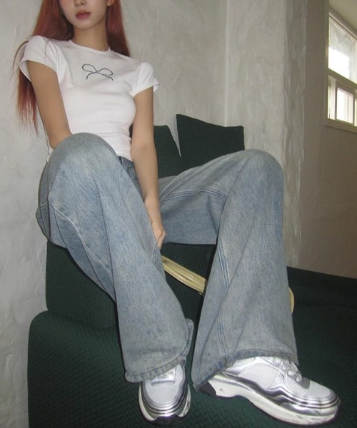 Mela(メラ)の「RIBBON STONE TEE(Tシャツ/カットソー・レディース・ホワイト/ブラック・L/M/S)」の3枚目の写真