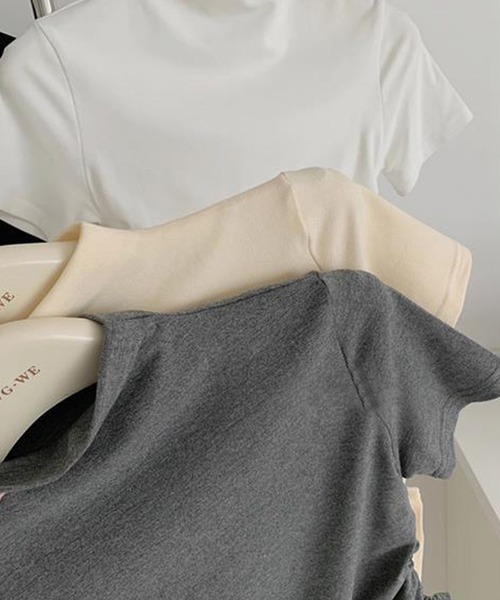 aimoha(アイモハ)の「フェミニン半袖トップス(Tシャツ/カットソー・レディース・ホワイト/ブラック/イエロー/ダークグレー・FREE)」の8枚目の写真